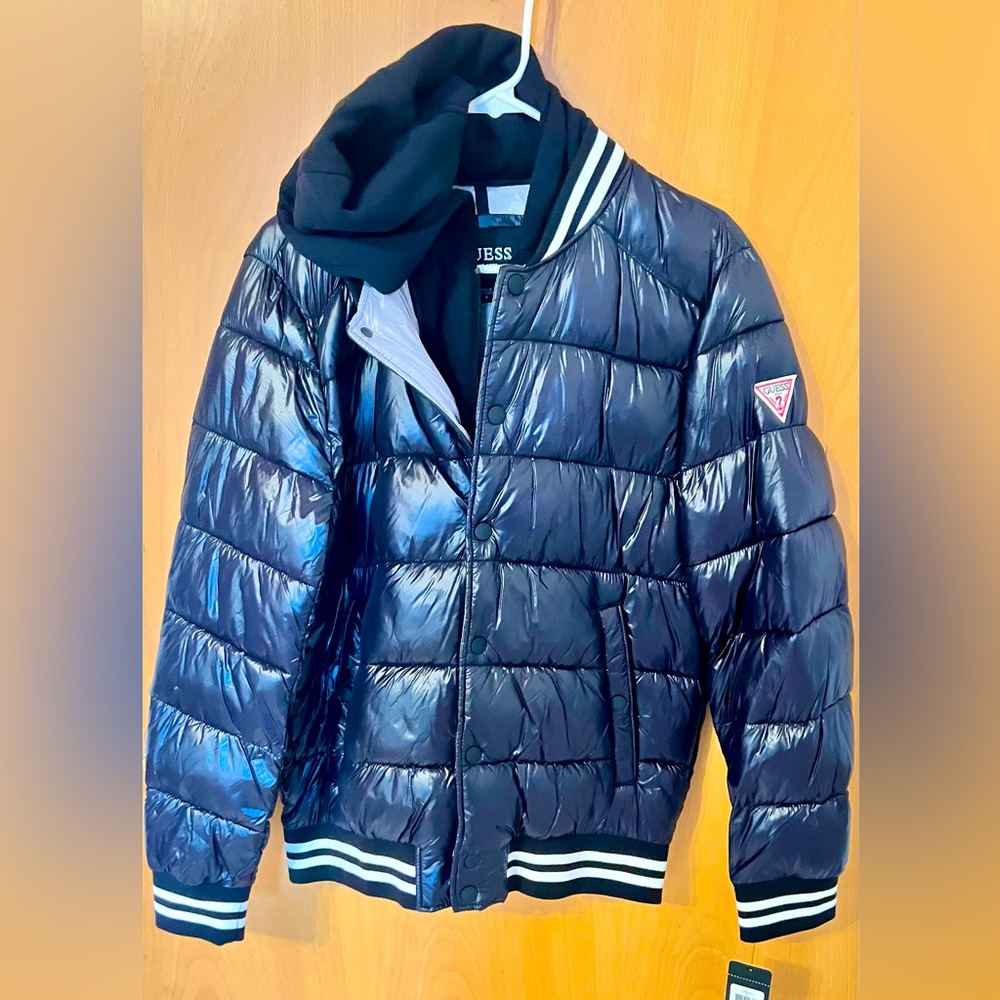 NWT GUESS VARISTY PUFFER W/HOOD
